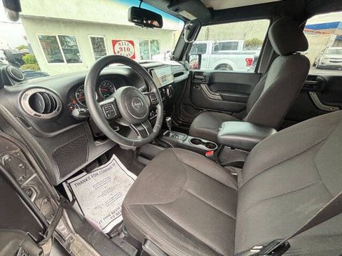 Used 2014 Jeep Wrangler Unlimited Sport w/ Quick Order Package 24S AWD/4WD image 11
