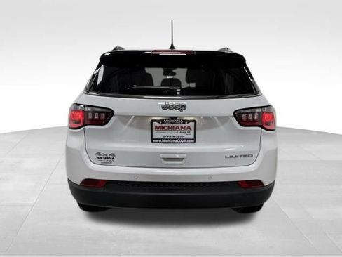 Certified 2024 Jeep Compass Limited AWD/4WD image 9
