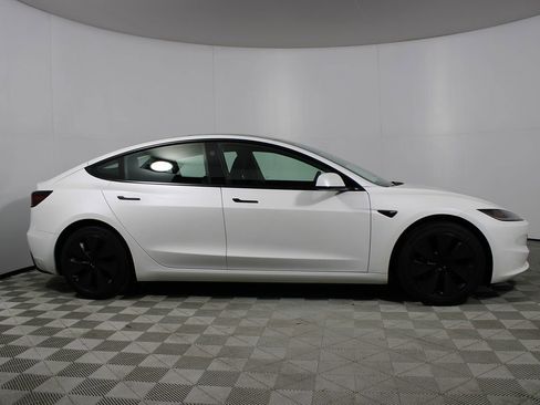 Used 2024 Tesla Model 3 Long Range image 33