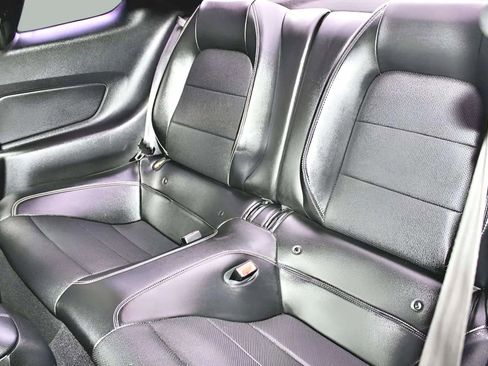 Used 2020 Ford Mustang GT Premium image 22