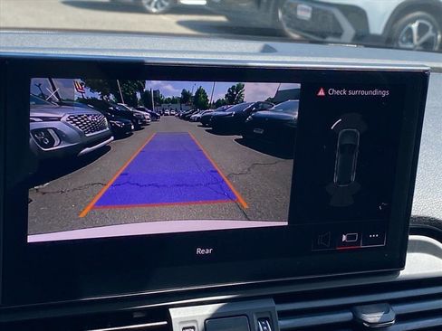 Used 2023 Audi Q5 2.0T Premium AWD/4WD image 17