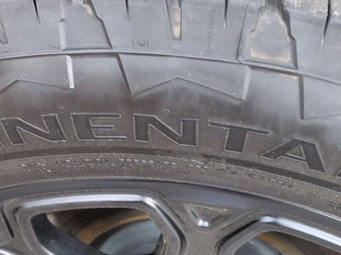 Certified 2025 Ford Bronco Sport Badlands image 11