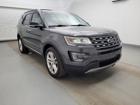 Used 2016 Ford Explorer Limited w/ Equipment Group 301A image 13