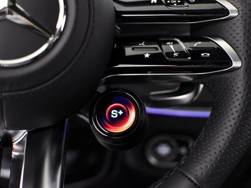 New 2026 Mercedes-Benz GLE 63 AMG S image 27