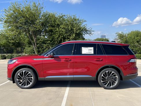 New 2025 Lincoln Aviator Reserve w/ Equipment Group 201A image 4