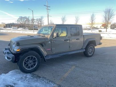 Used 2020 Jeep Gladiator Overland w/ LED Lighting Group