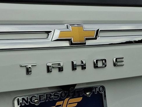 Used 2024 Chevrolet Tahoe Premier AWD/4WD image 32