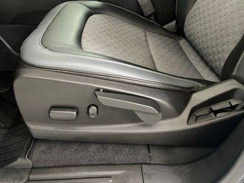 Used 2019 Chevrolet Colorado Z71 AWD/4WD image 56
