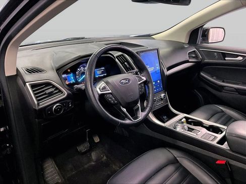 Used 2023 Ford Edge SEL w/ Convenience Package image 12