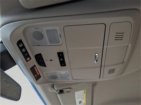 Certified 2020 Buick Envision Essence image 27