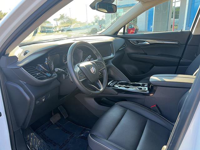 Used 2023 Buick Envision Essence AWD/4WD image 10