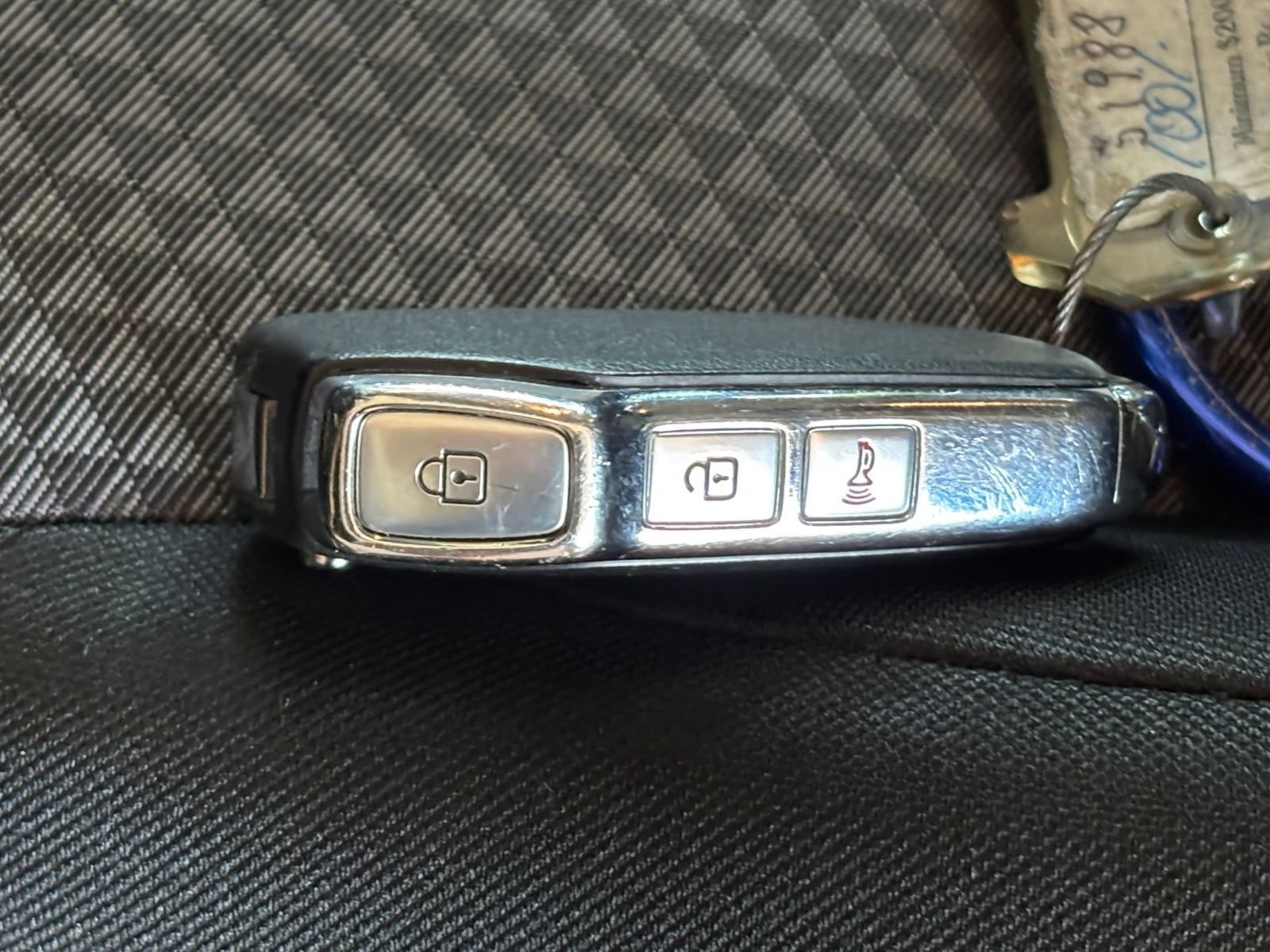 Used 2025 Kia Soul LX w/ LX Technology Package FWD image 20