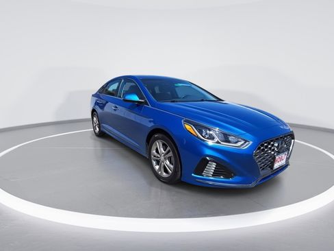 Used 2019 Hyundai Sonata SEL FWD image 2