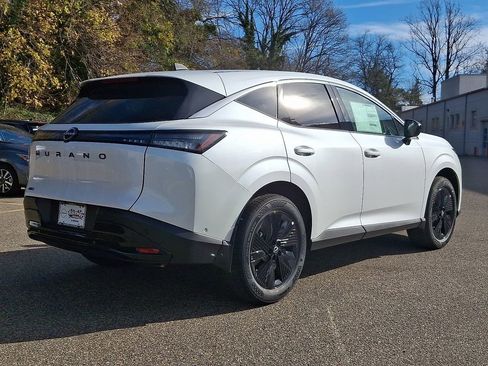 New 2025 Nissan Murano SV image 5