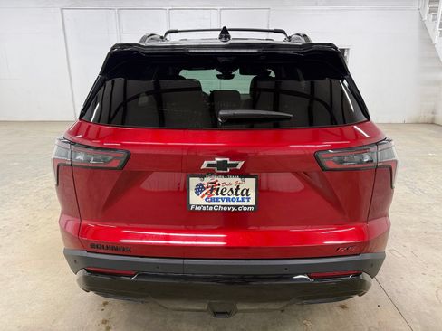 Used 2025 Chevrolet Equinox RS w/ Safety and Technology Package FWD image 7