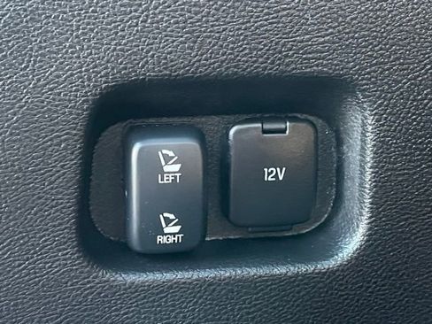 Used 2024 Ford Edge SEL image 35