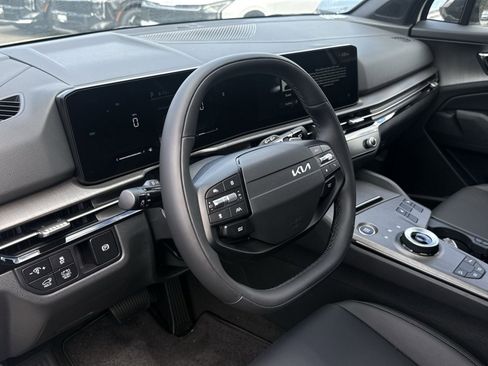 New 2026 Kia Sportage X-Line AWD/4WD image 29