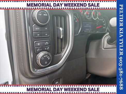 Used 2020 Chevrolet Silverado 1500 LT Trail Boss AWD/4WD image 16