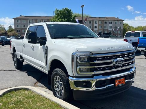 Used 2026 Ford F350 Lariat w/ FX4 Off-Road Package AWD/4WD image 5