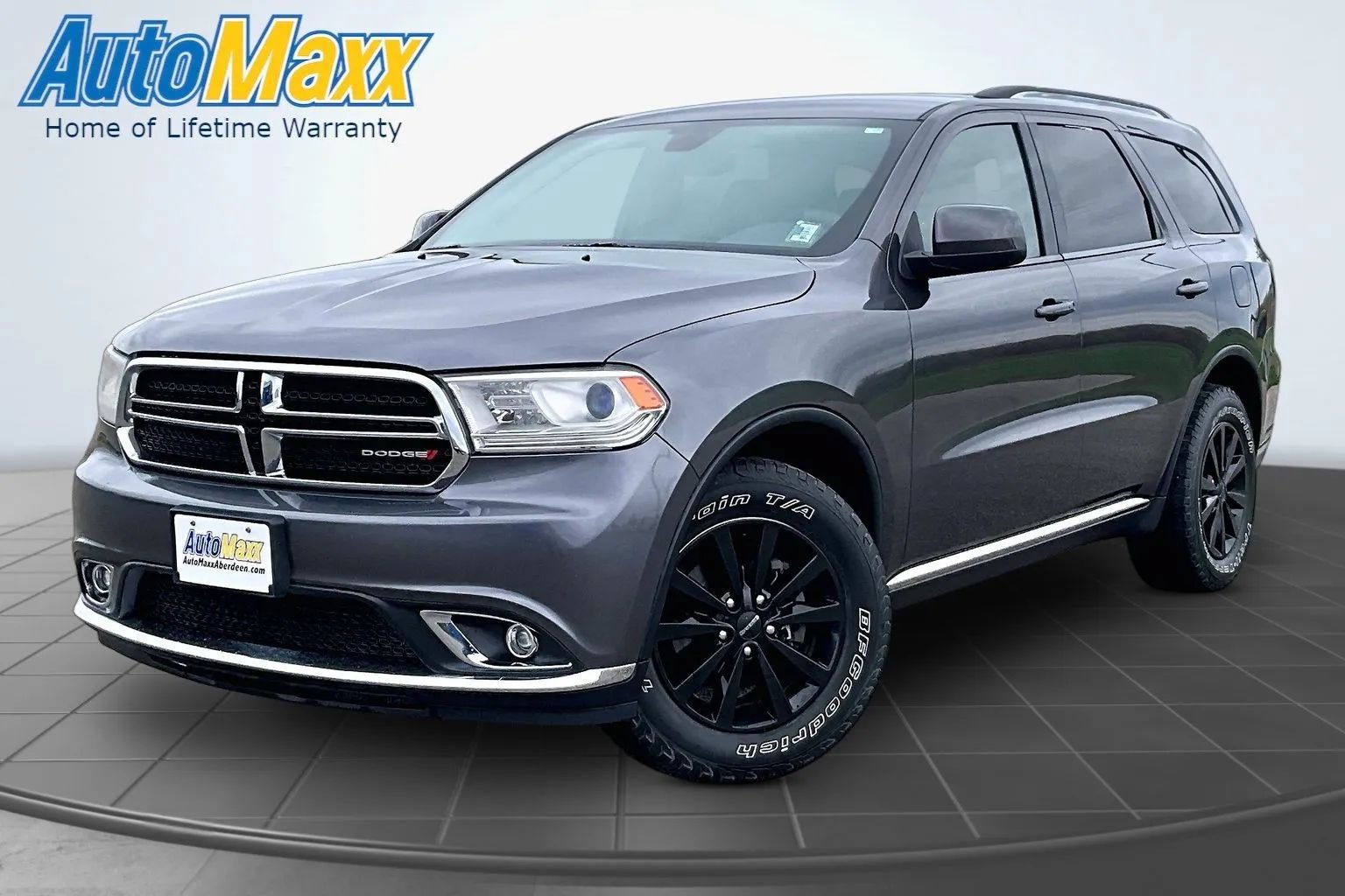 Used 2018 Dodge Durango SXT w/ Quick Order Package 2BB AWD/4WD image 1