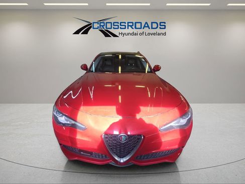 Used 2017 Alfa Romeo Giulia Ti w/ TI 19" Sport Package image 2