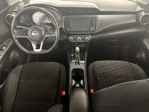 Used 2024 Nissan Kicks SV image 21
