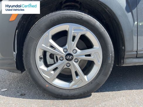 Certified 2023 Hyundai Kona SEL AWD/4WD image 6