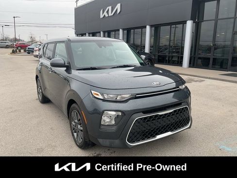 Certified 2021 Kia Soul S image 1