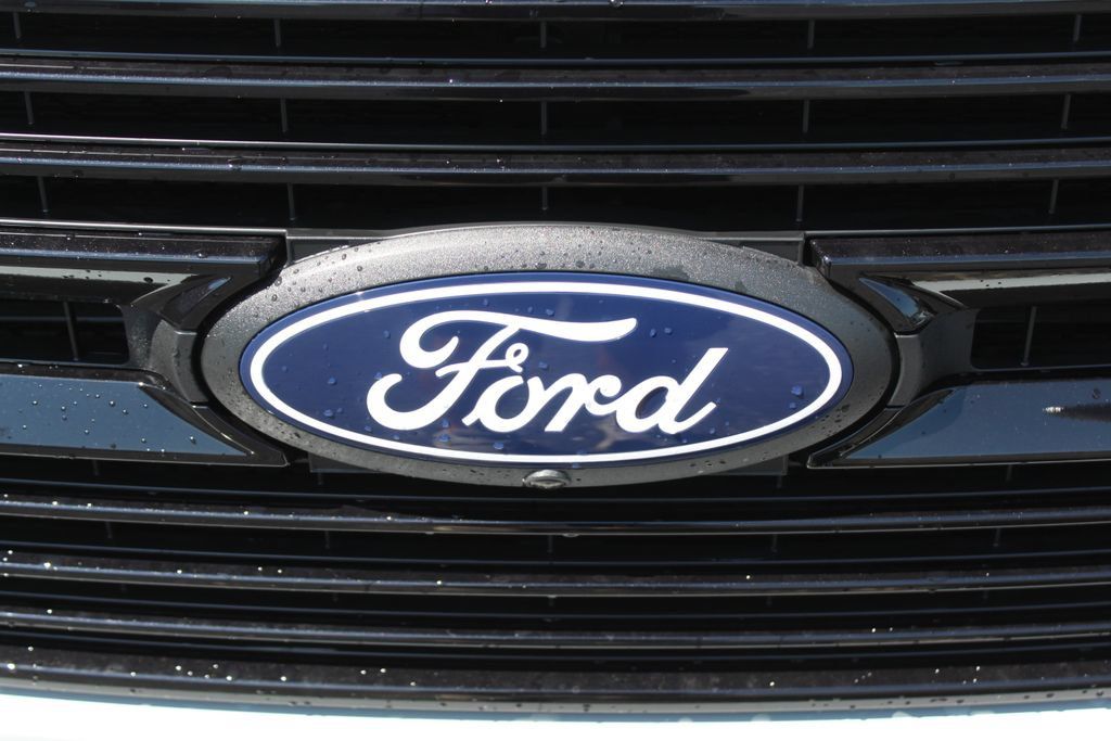 New 2026 Ford F150 Platinum w/ Equipment Group 702A High AWD/4WD image 10