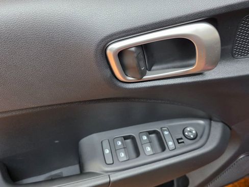 New 2026 Hyundai Venue SEL image 25