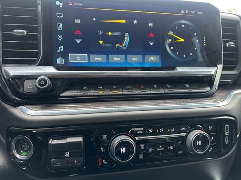 Used 2024 Chevrolet Silverado 1500 LTZ image 23