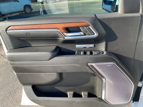 Used 2023 GMC Sierra 1500 Denali w/ Denali Reserve Package image 30