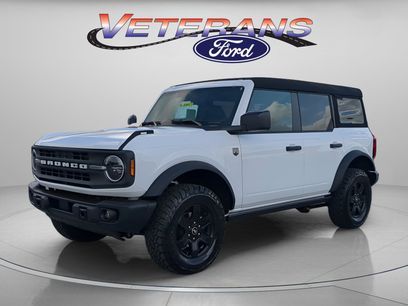New 2025 Ford Bronco Big Bend w/ Black Diamond Package