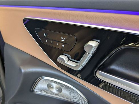 Used 2026 Mercedes-Benz E 350 Sedan image 35