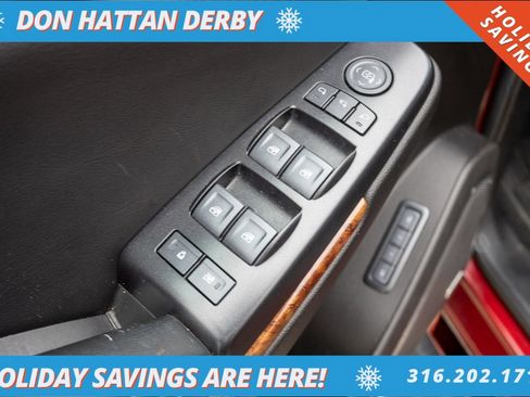 Used 2020 Chevrolet Suburban Premier w/ Max Trailering Package image 16