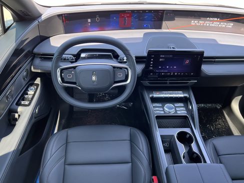 New 2025 Lincoln Nautilus Premier w/ Equipment Group 102A image 16