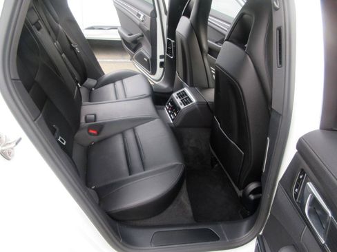 Used 2023 Porsche Panamera Platinum Edition RWD image 36