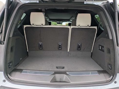 New 2026 Cadillac Escalade Platinum Sport AWD/4WD image 14
