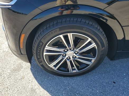 Used 2025 Cadillac Lyriq Luxury image 17