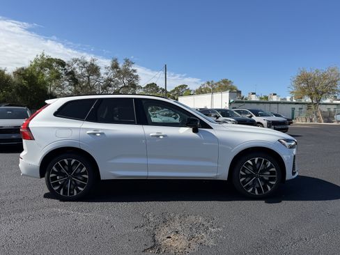 New 2026 Volvo XC60 T8 Ultra w/ Climate Package image 2