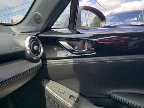 Certified 2021 MAZDA MX-5 Miata RF Grand Touring RWD image 19