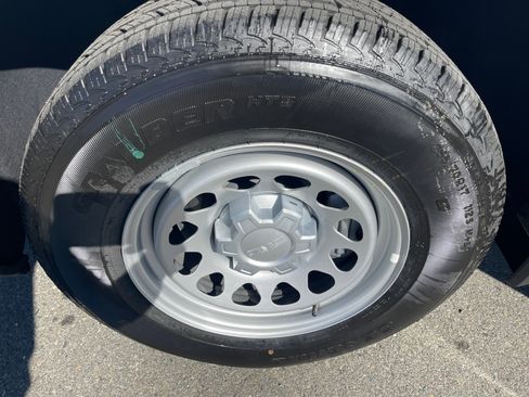 New 2026 GMC Sierra 1500 Pro w/ Pro Value Package AWD/4WD image 16