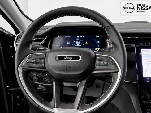 Used 2022 Jeep Grand Cherokee Limited 4xe AWD/4WD image 6