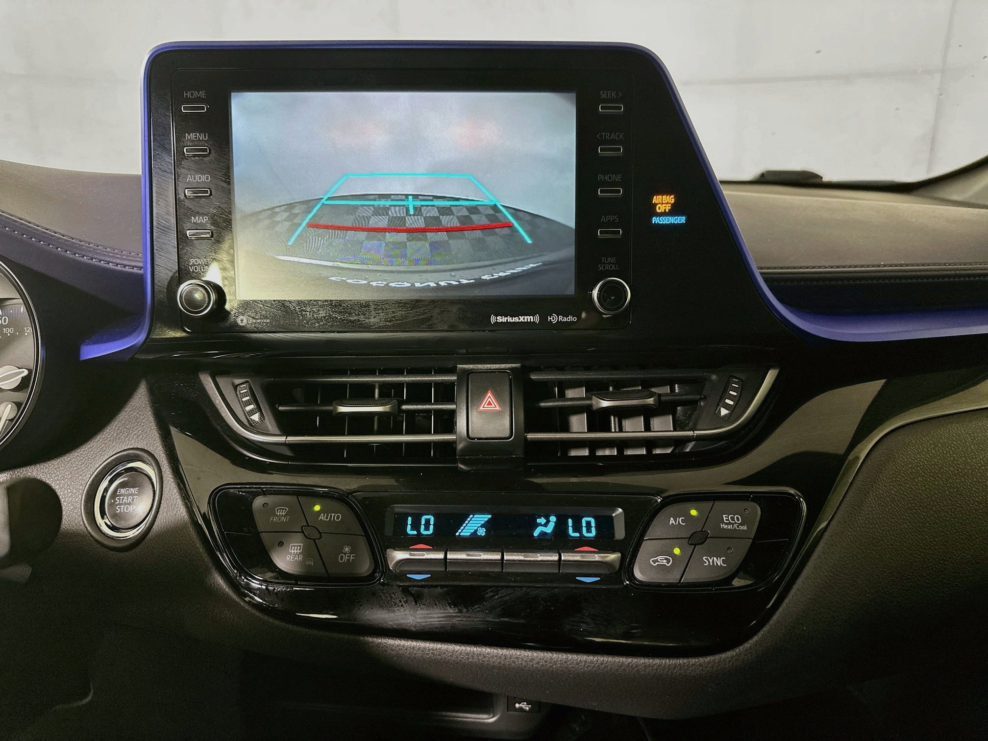 Used 2021 Toyota C-HR XLE FWD image 25