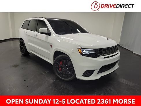 Used 2021 Jeep Grand Cherokee Trackhawk w/ Trailer Tow Group IV AWD/4WD image 1