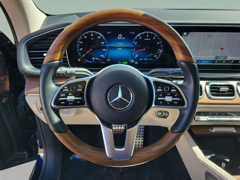 Certified 2022 Mercedes-Benz GLS 450 4MATIC image 30