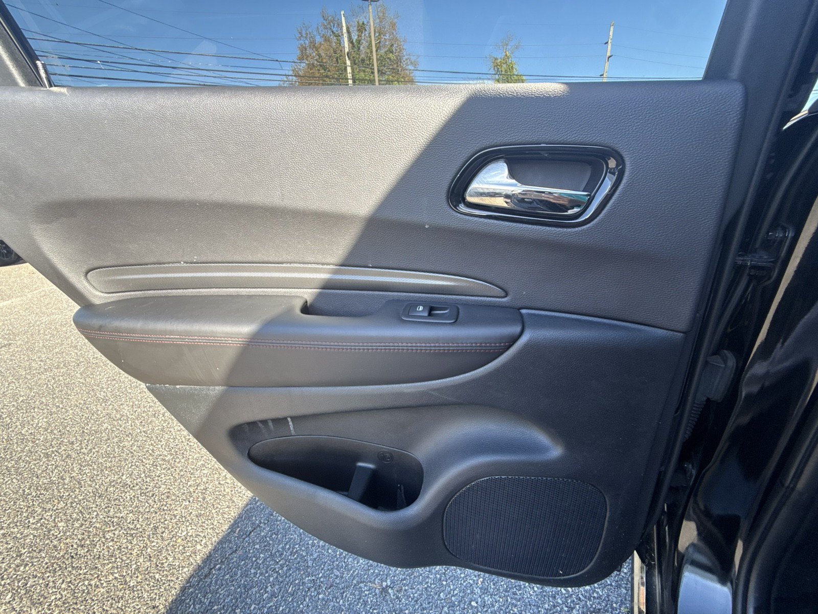 Used 2022 Dodge Durango R/T w/ Blacktop Package AWD/4WD image 28