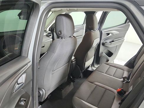 Used 2025 Chevrolet TrailBlazer LT FWD image 15