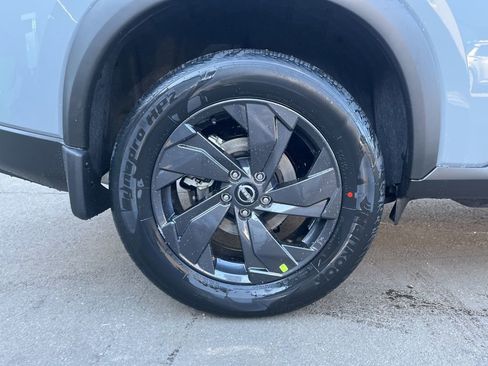 New 2026 Nissan Rogue SV AWD/4WD image 11