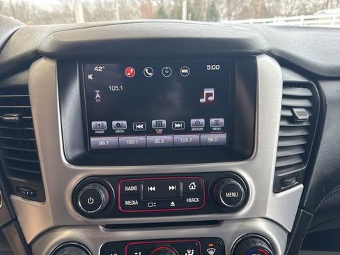 Used 2016 GMC Yukon SLT image 20